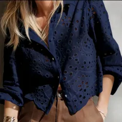 Blusa Azul Marino Calada
