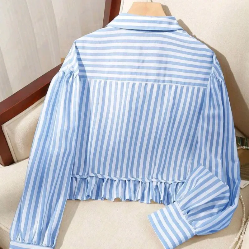 Camisa Crop Rayas Volante