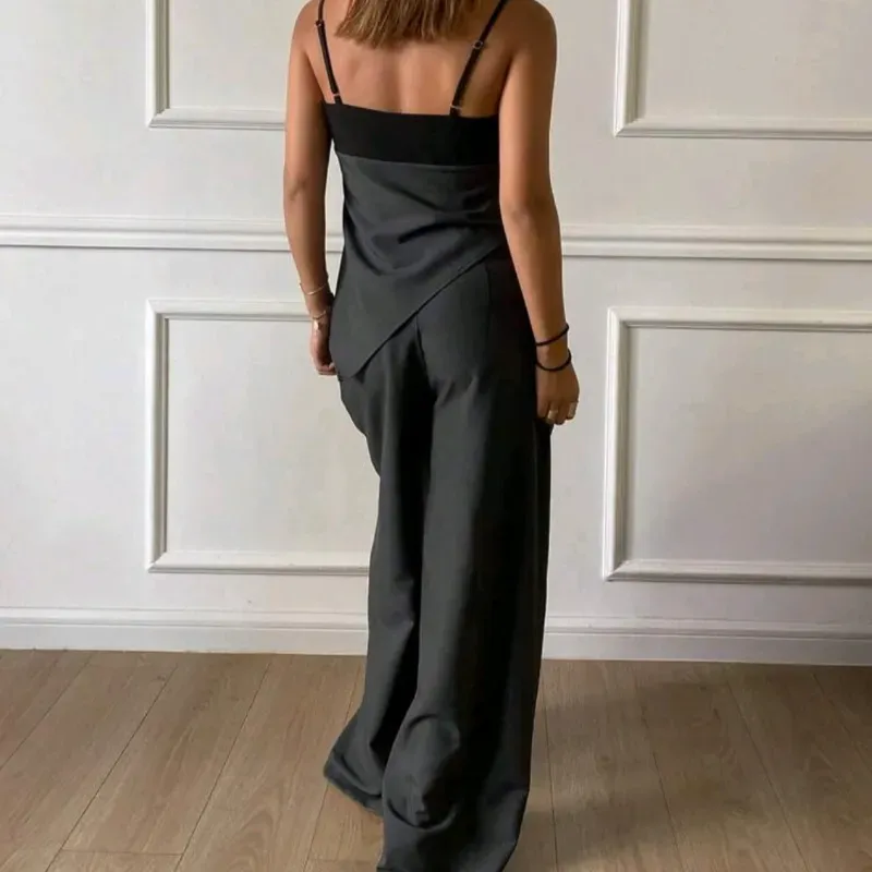 Conjunto asimétrico/ Gris