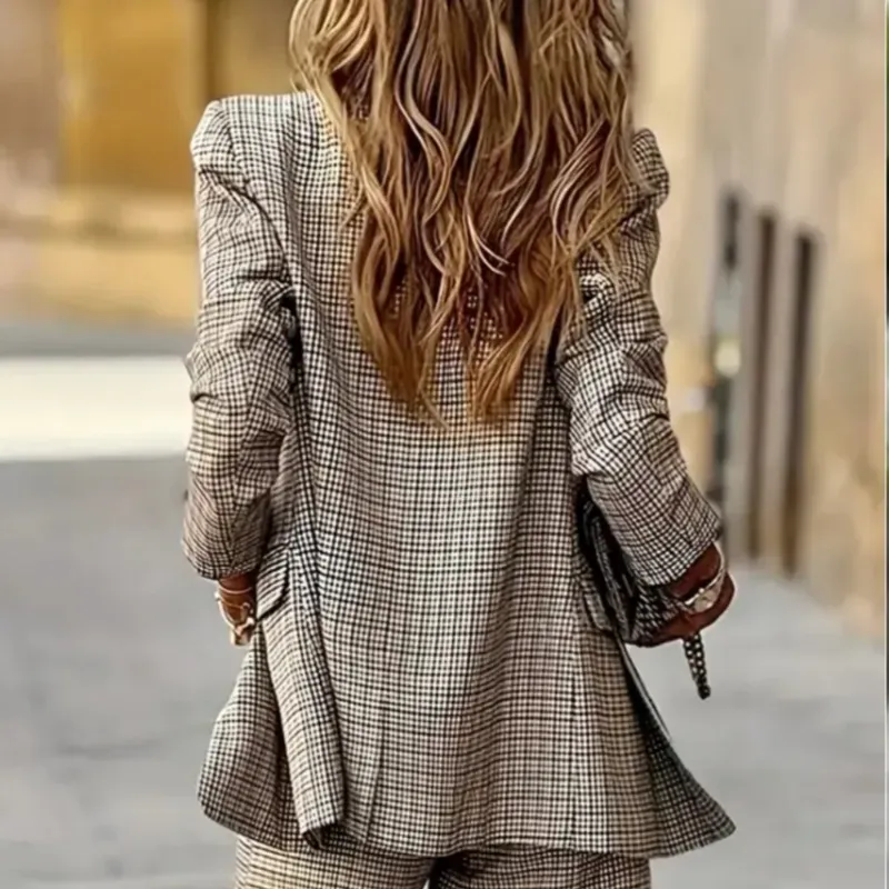 Conjunto elegante/ Cuadros