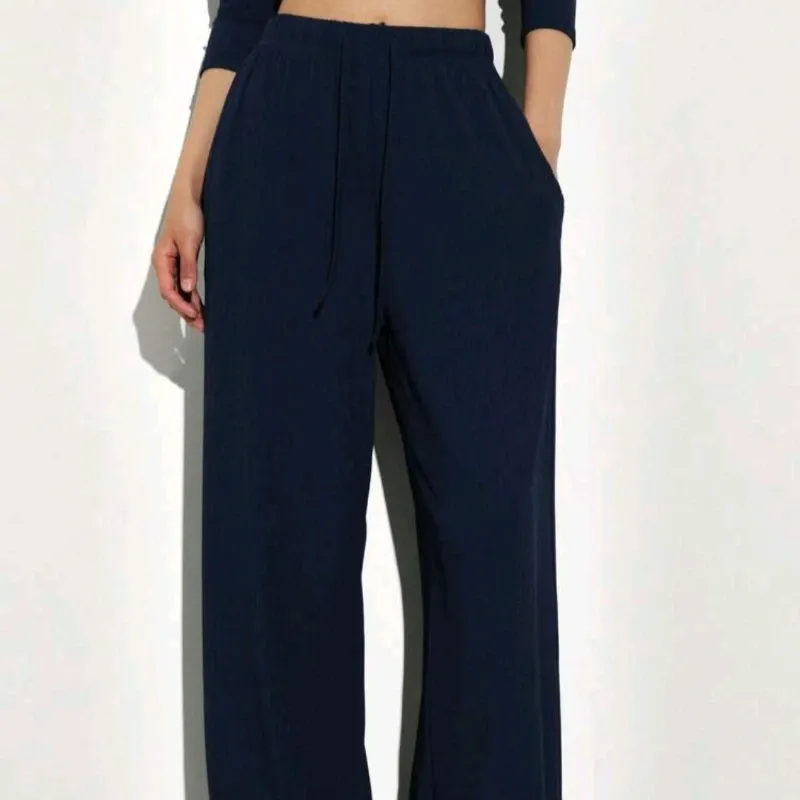 ​Conjunto Navy Minimal