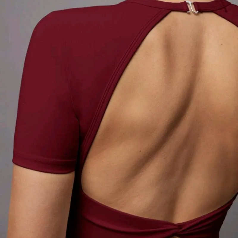 Crop Top Activine "Open Back"/Burdeos