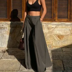 Pantalón ancho plisado/ Marrón