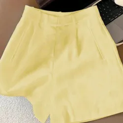 Short casual/ Amarillo