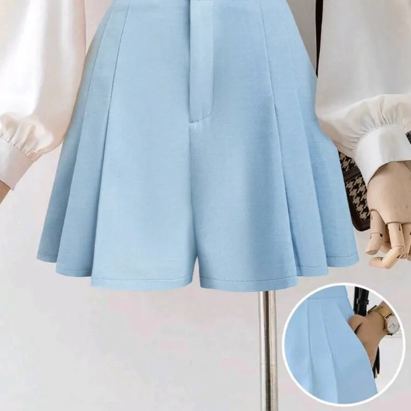 Short Tableado Azul Claro