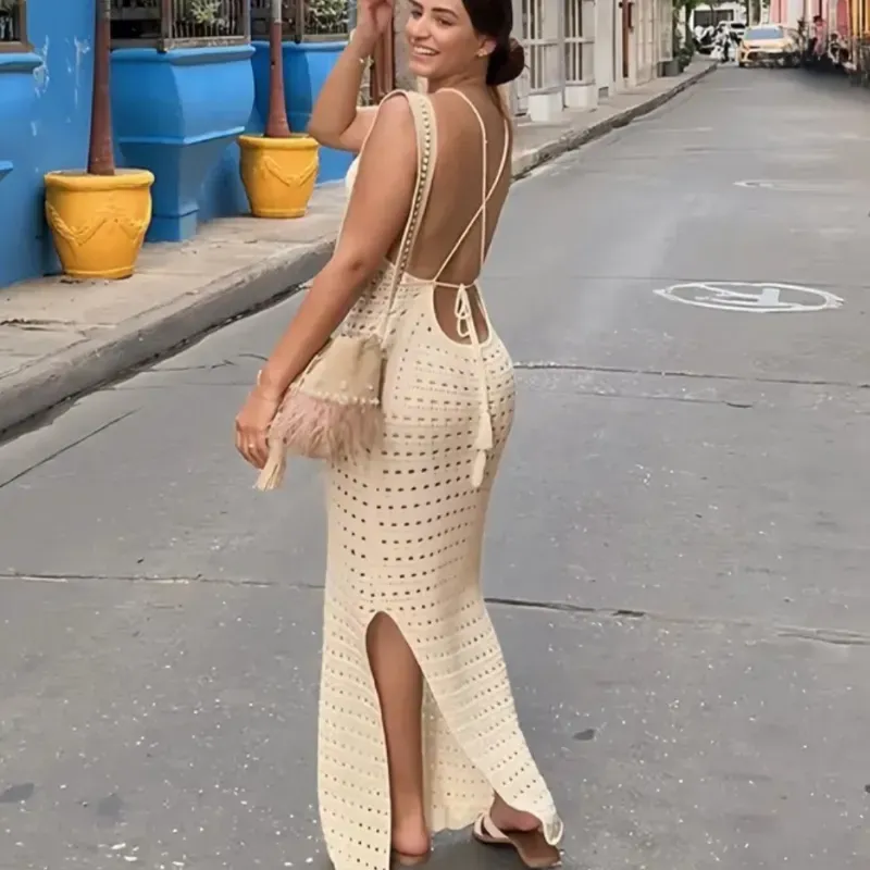 Vestido de playa con abertura lateral/ Beige