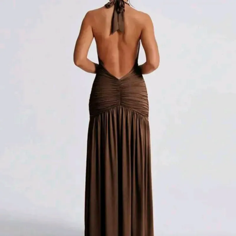 Vestido largo con cuello V/Marrón