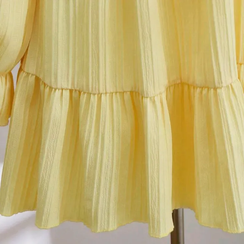 Vestido Yellou minimalista