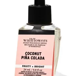 Coconut piña colada🥥🍍