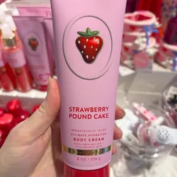 Strawberry Poundcake