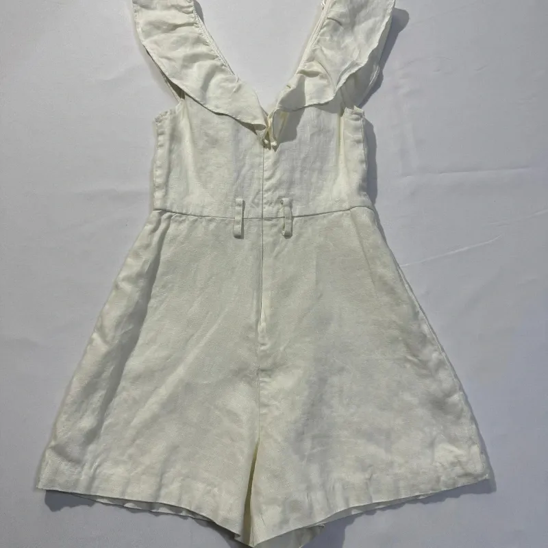 MonoShort Blanco con Vuelos en Hombros