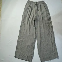 Pantaloneta Gris Suelta con Refajo