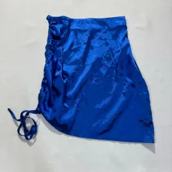 Saya Corta Lateral Fruncido Azul Eléctrico