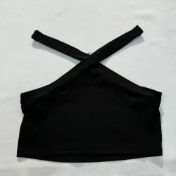 Top Negro Corto con Tirantes al Cuello