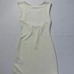 Vestido Blanco Corto Escote en Espalda