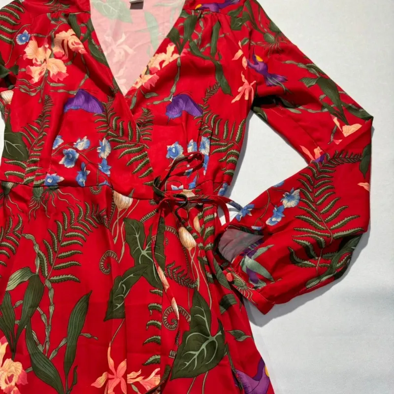 Vestido Largo Rojo Amarre a la Cintura Estampado de Flores
