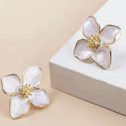 Aretes diseño de flor