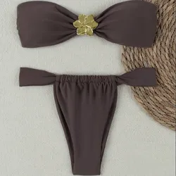 Bikini marrón con detalle dorado