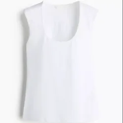 Blusa blanca desmangada de tirantes anchos 
