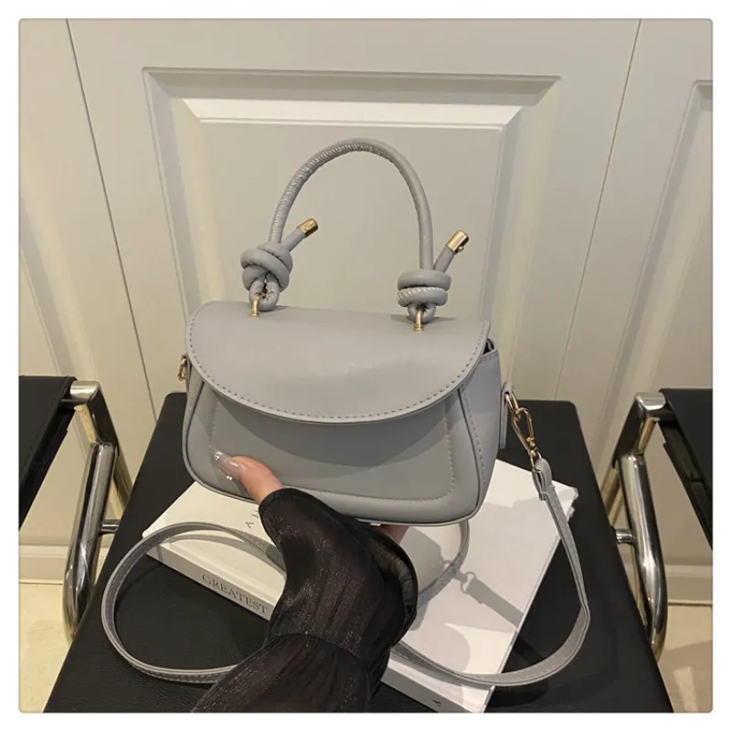 Bolso Gris Pequeño de Asa