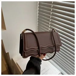 Bolso Marrón Ondas