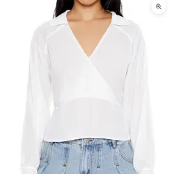 Camisa Blanca Manga Larga con Espalda Afuera