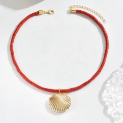 Collar de Concha Dorada