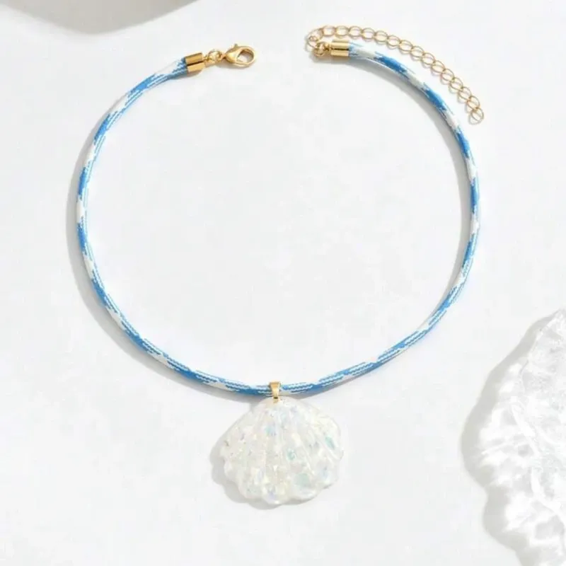 Collar de Concha Transparente
