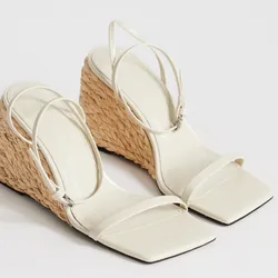 Plataforma de saco beige ASOS