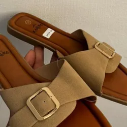 Sandalias planas en beige KARUKA