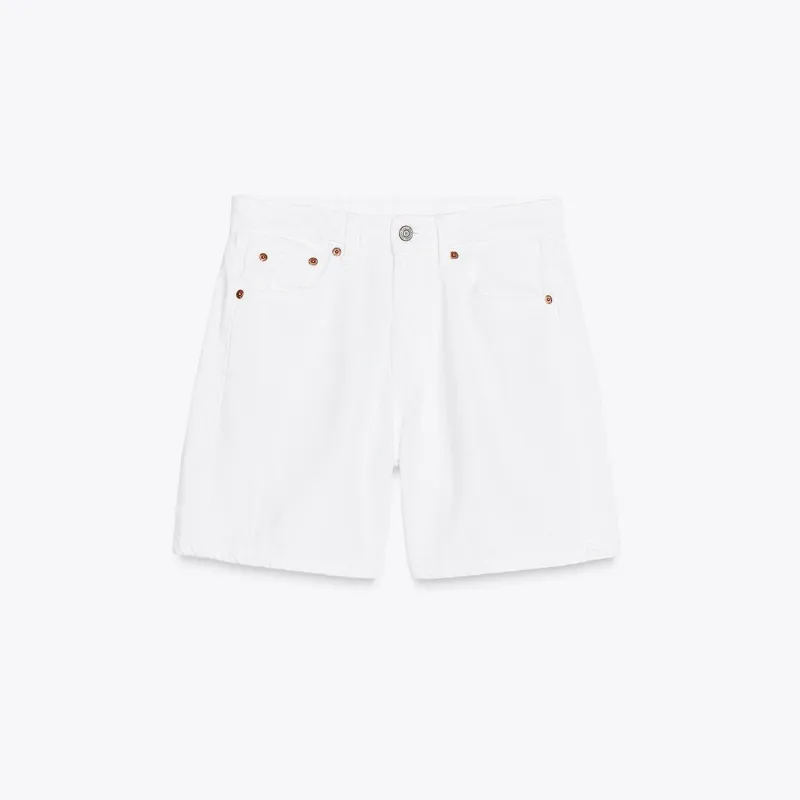 Short Blanco de Mezclilla