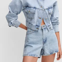 Short de Mezclilla Claro