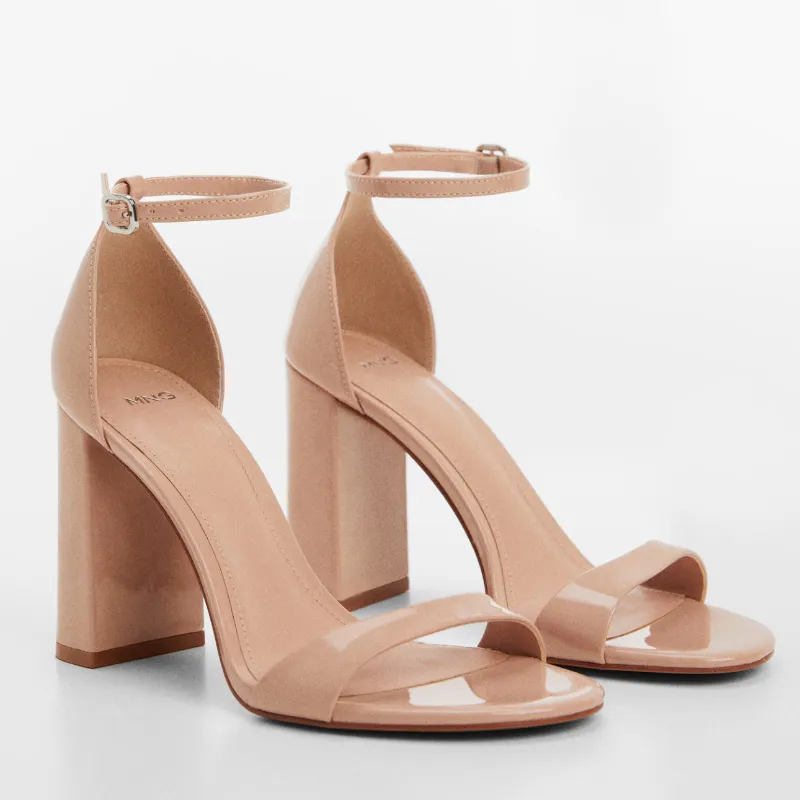 Tacones Beige Cuadrados