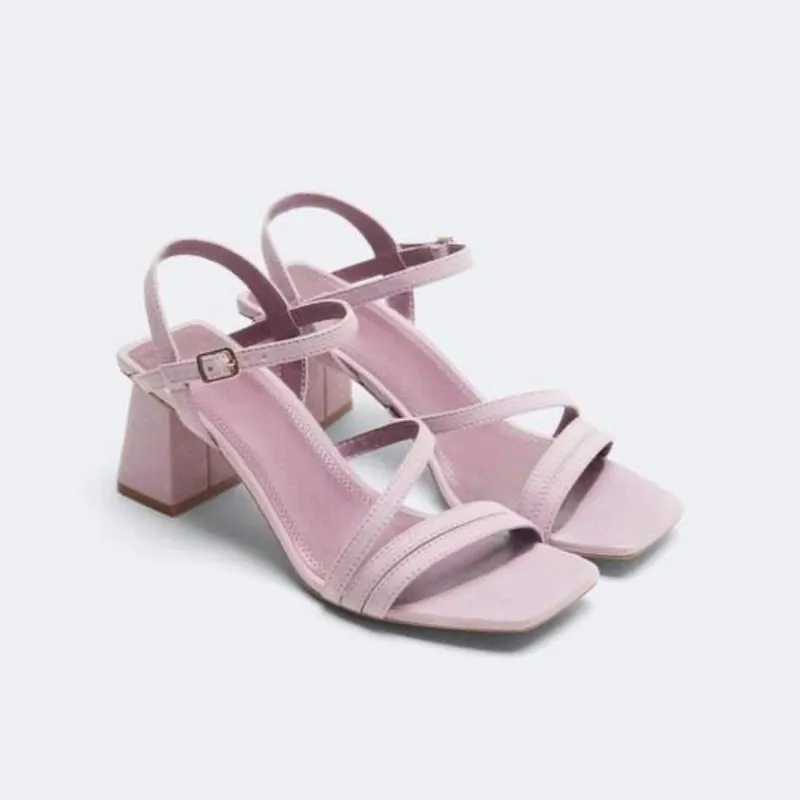 Tacones Morados Cuadrados