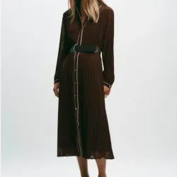 Vestido Marrón de Mangas Largas con Cinto