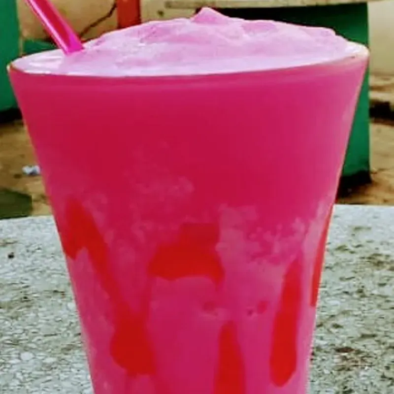 Malteada fresa chicle