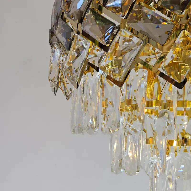 Luminaria Clásica dorada