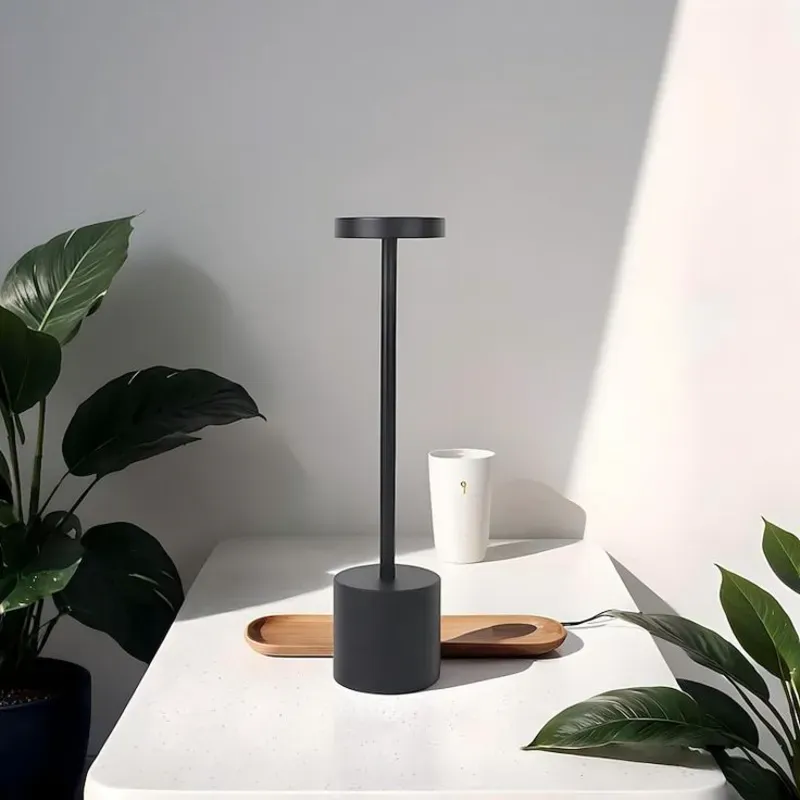 Luminaria táctil recargable