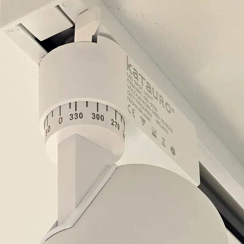 Luminaria tipo riel blanco