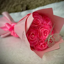 Ramo de 6 rosas eternas 🌹