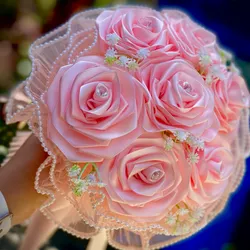 Ramo de 7 rosas 🌹eternas forrado de maya de bordes de perlas