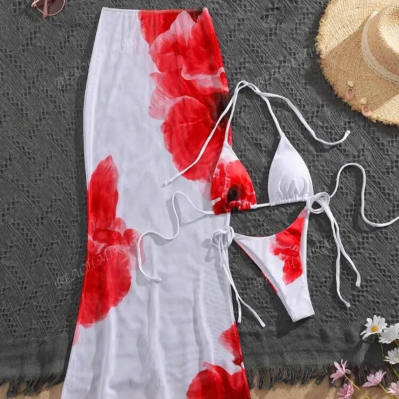 Bikini + pareo Flores 