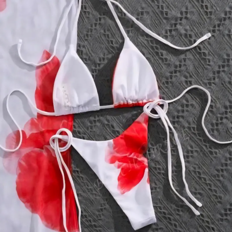 Bikini + pareo Flores 