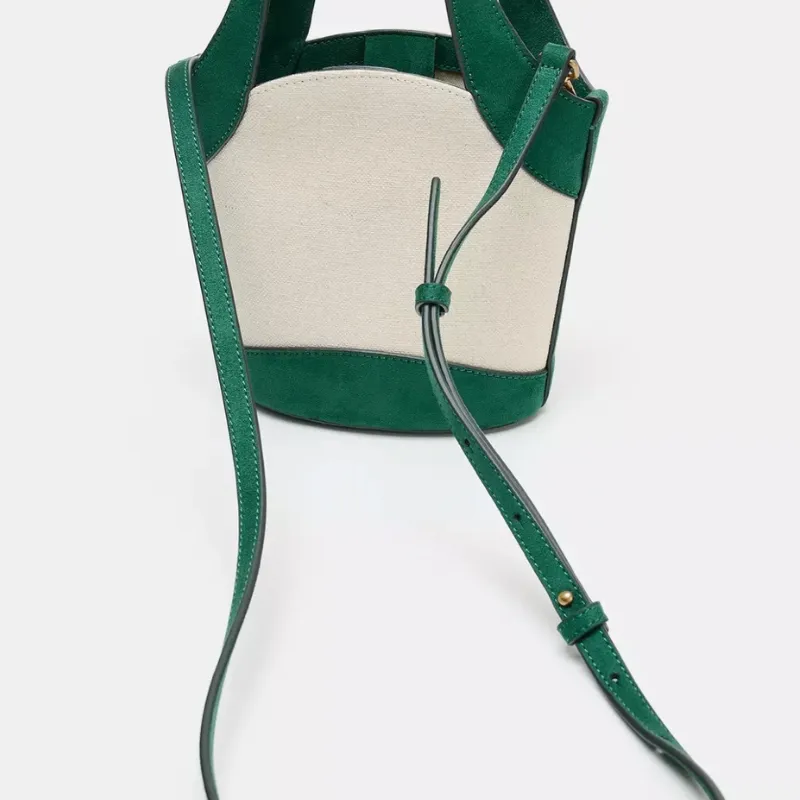 Bolso bandolera 💚 Zara