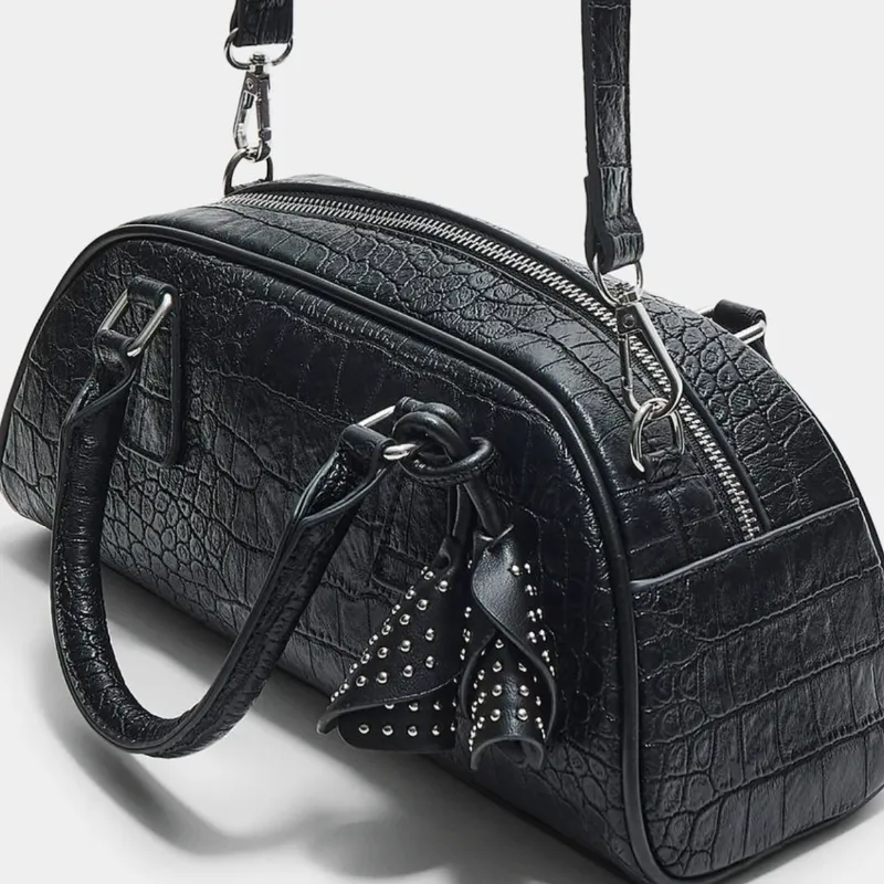 Bolso bowling efecto cocodrilo Stradivarius