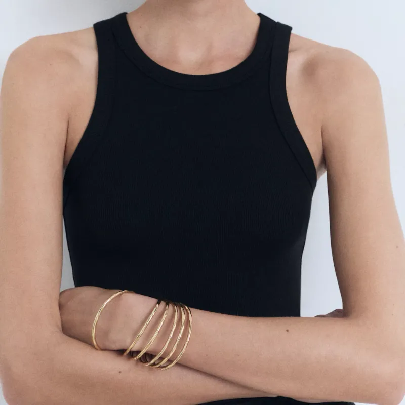 Camiseta negra MANGO