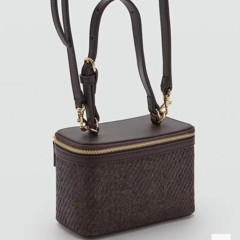 Cartera modelo Neceser Mango