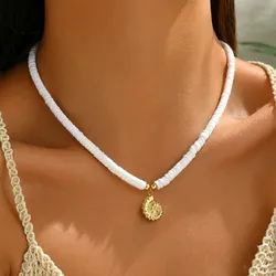 Collar de caracol dorado 