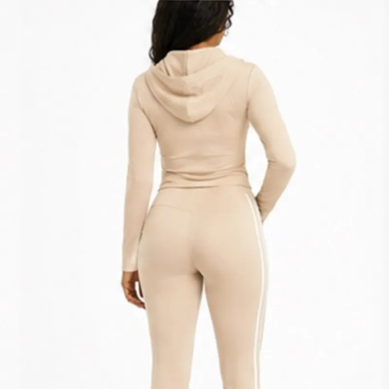 Conjunto beige