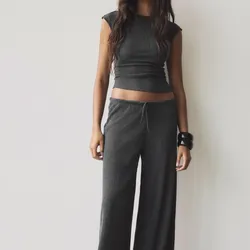 Conjunto gris Pull&Bear